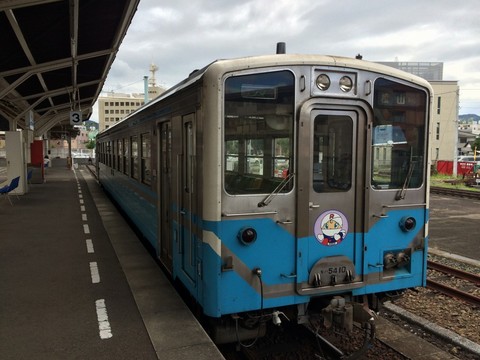 松山行きワンマン列車
