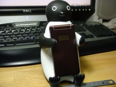 suicaペンギンと、SoftBank mobile の携帯