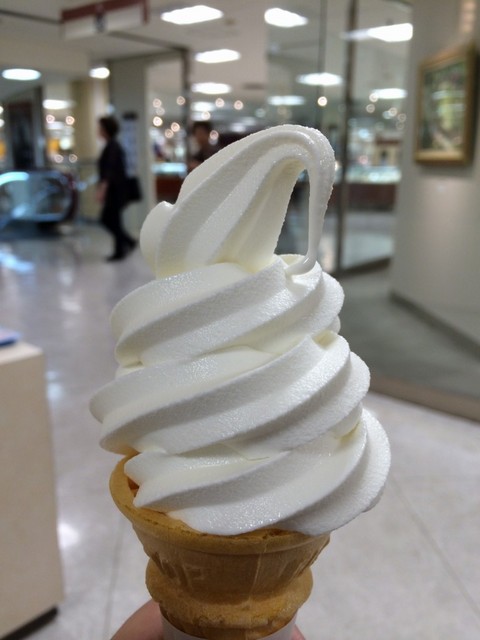 コロプラ物産展 熊本県 黒川温泉 山のいぶき ソフトクリーム