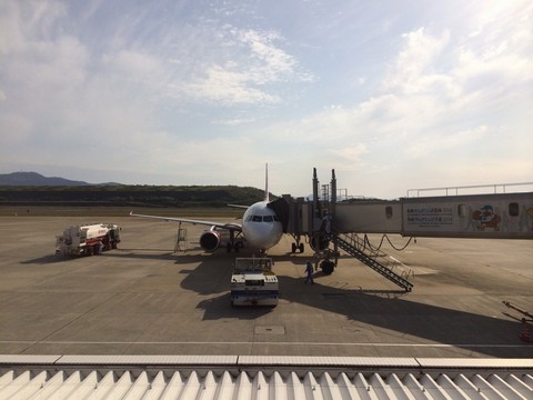 長崎空港にて peach MM177
